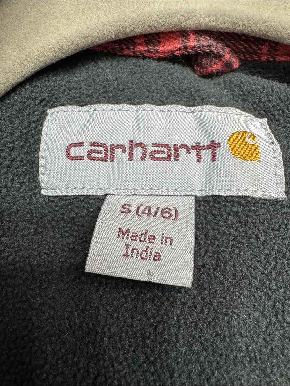 Carhartt Red and Black Plaid Button-Down Shirt Jacket size small (4-6) - Picture 12 of 12